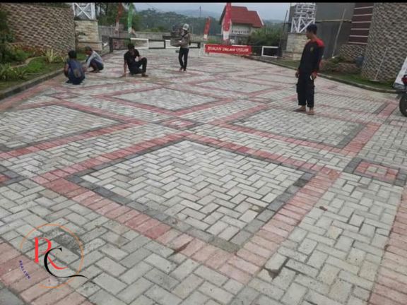 Paving Block Murah Cikarang: Solusi Efisiensi Konstruksi Terbaik 2026